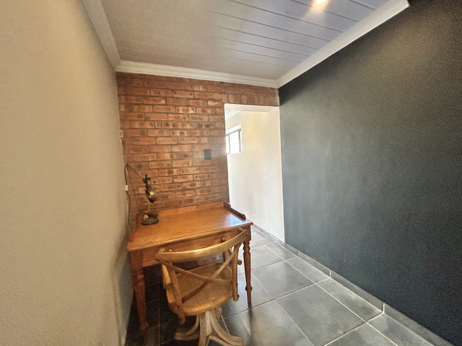 3 Bedroom Property for Sale in Paradise Beach Eastern Cape